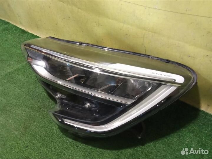 Фара левая LED Renault Arkana 2018