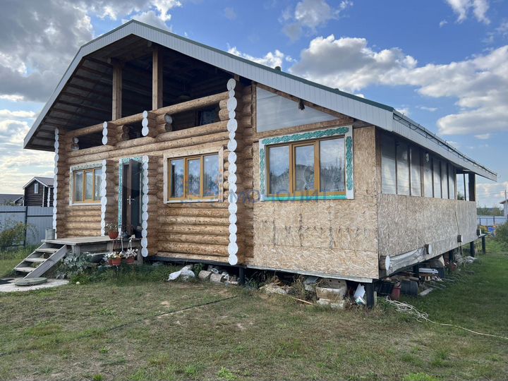 Коттедж 257,4 м² на участке 10 сот.