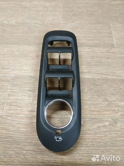 Накладка блока управл стеклоподъемниками Mondeo 4