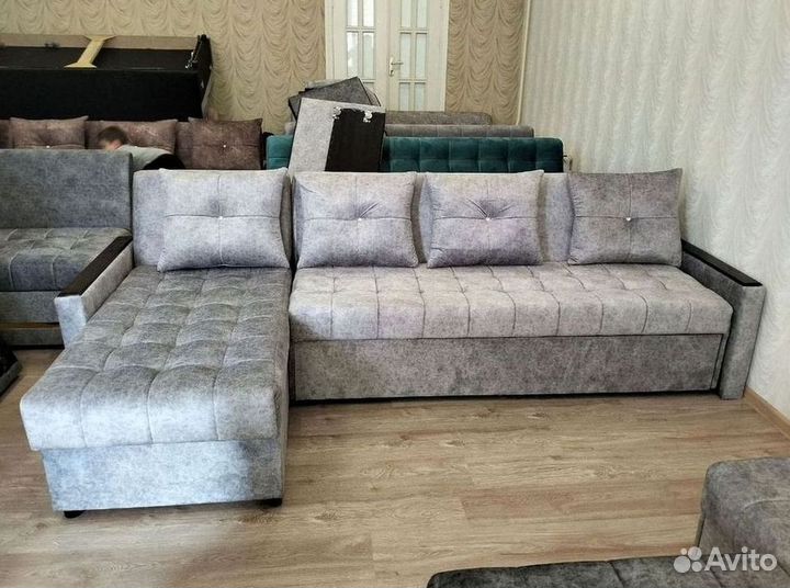 Диван угловой на заказ не б/у
