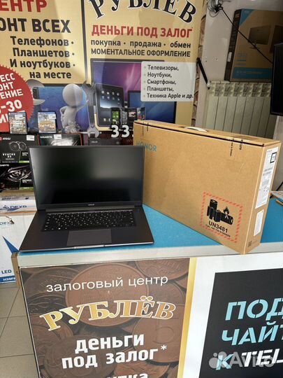 Honor MagicBook X 15 i5/8Gb/512GB на гарантии