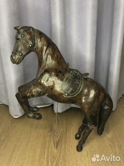 Кожаная лошадка, статуэтка,папье-маше, италия