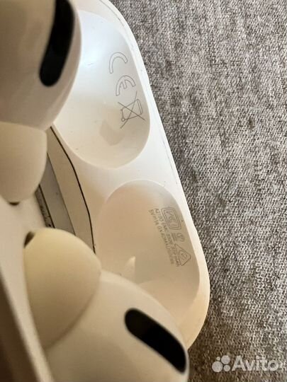 Наушники airpods pro