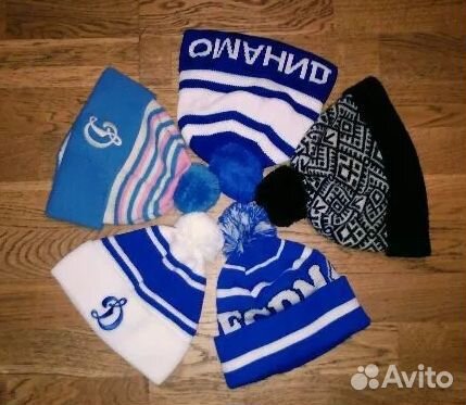 Изготовление вязаных шарфов и шапок