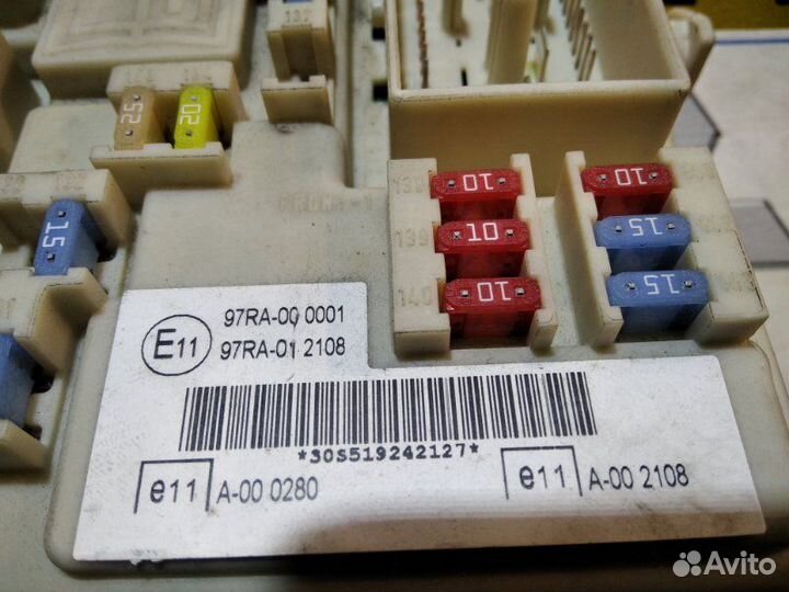 Блок предохранителей Ford Focus 2 1.8 qqdb 2008