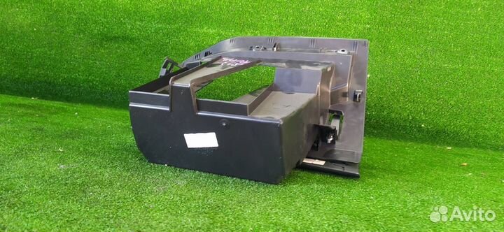 Бардачок в панель Ford Focus 3 2.0 бензин 2012