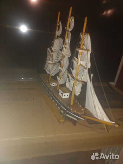 Сборная модель корабля из дерева