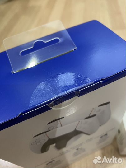 Зарядная станция для геймпадов PS5 DualSense