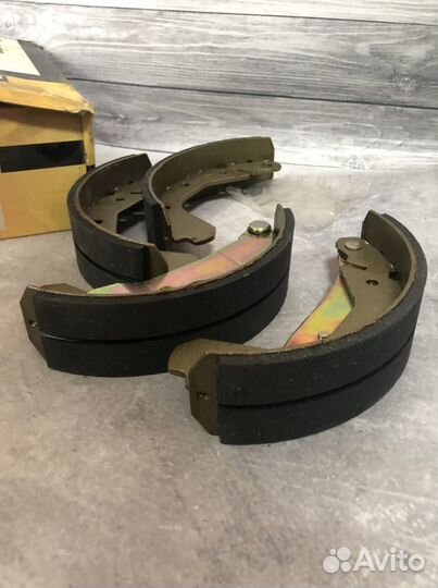 Колодки барабанные opel kadett E 84-91/A