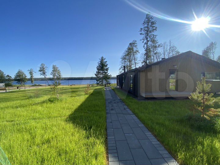 Коттедж 77 м² на участке 2 га