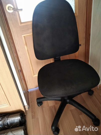 Компьютерное кресло руководителя бу