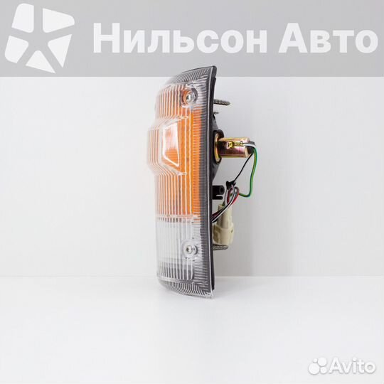 Габарит mazda titan 1989-1991 г белый, левый, depo