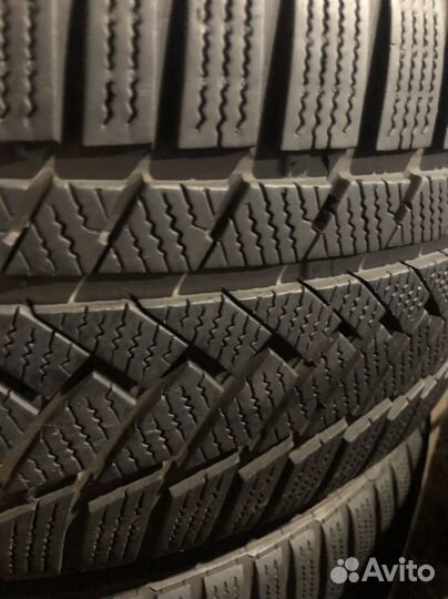 Continental WinterContact TS 850 P 245/40 R18