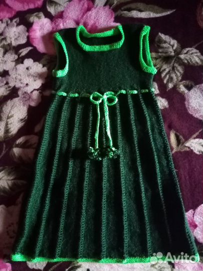 Вязаное платье для девочки