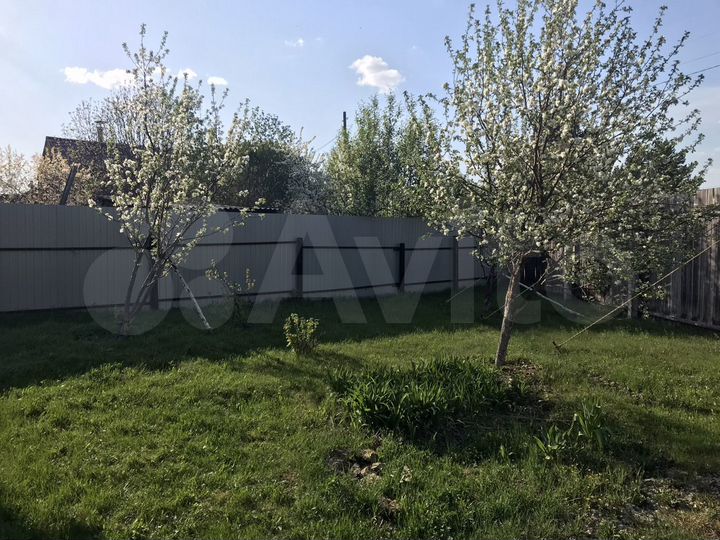 Дом 25 м² на участке 15 сот.