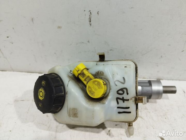 Цилиндр тормозной главный Cruze 2009-2016 С бачком