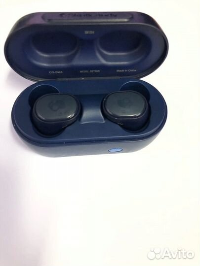 Продам беспроводные наушники