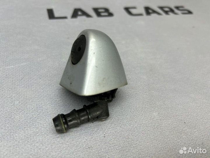 Форсунка омывателя фар правая Bmw X5 E53