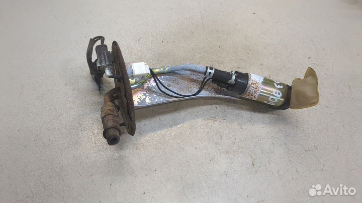 Насос топливный электрический Mitsubishi Pajero, 1