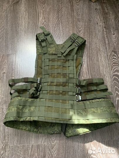 Разгрузочный жилет