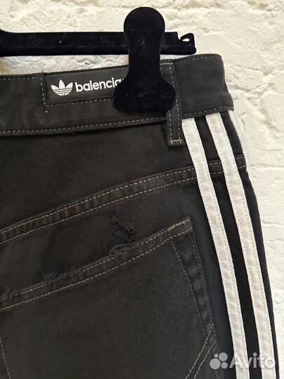 Шорты Adidas Balenciaga