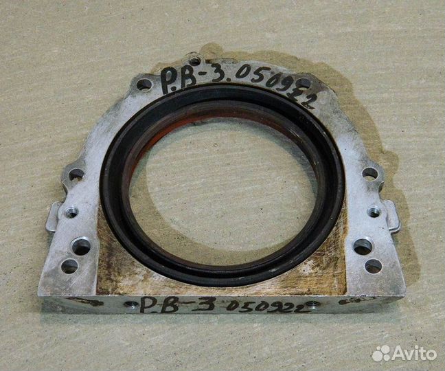 Сальник коленвала задний VW Passat B3 RP