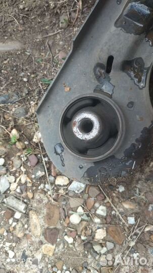 Рычаг подвески передний Chevrolet Lacetti