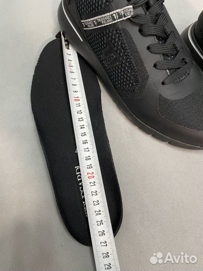 Кроссовки Trussardi 41р, 42р