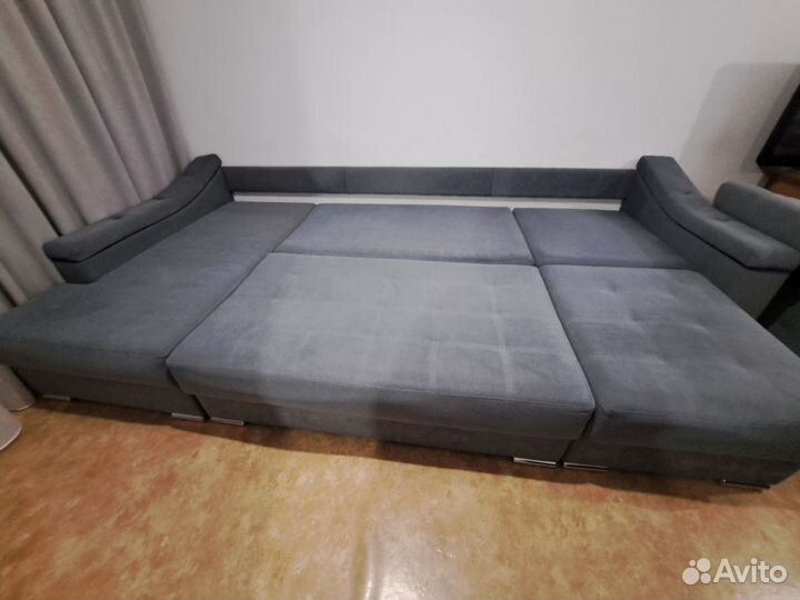 Большой угловой диван бу
