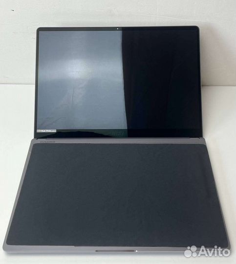 MSI creator Z16P b12ugst-027ru