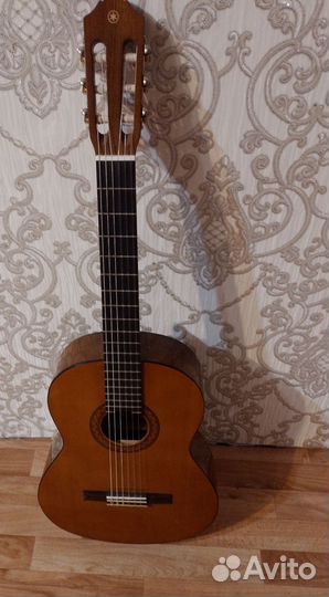 Акустическая гитара yamaha c40