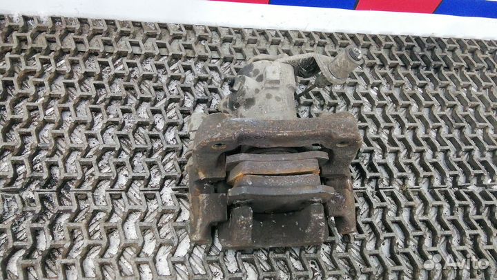 Суппорт задний правый Peugeot 307 рест. 2006