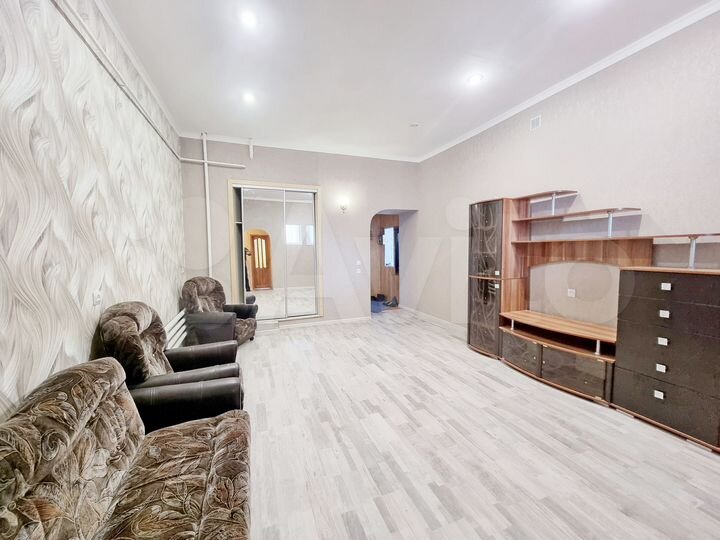 4-к. квартира, 101,4 м², 1/1 эт.