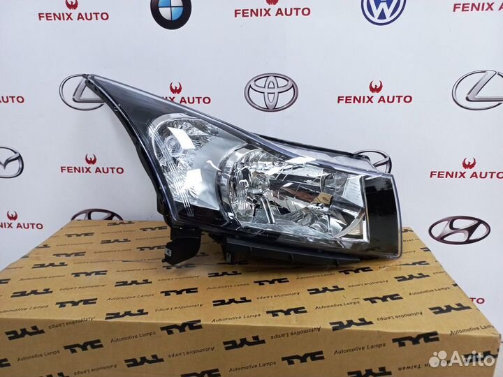 Фара Chevrolet Cruze 09-16 год Чёрная Тайвань