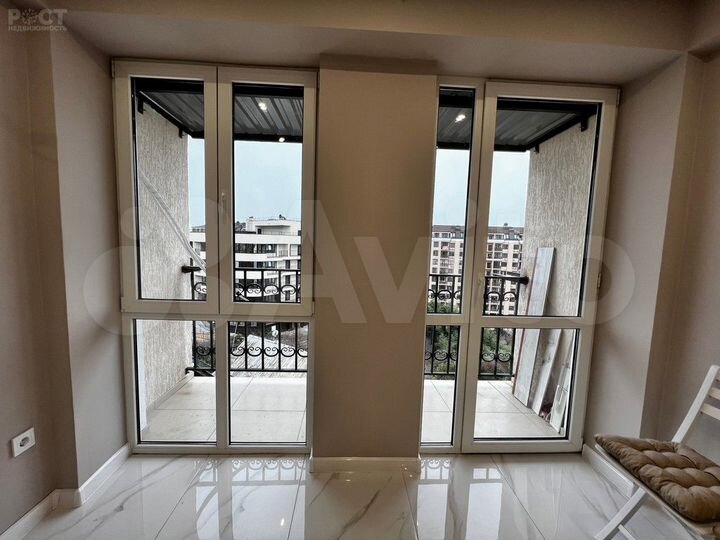 2-к. квартира, 58 м², 3/3 эт.