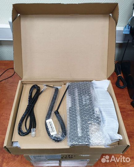 IP видеотелефон Cisco CP-9971 новые и б.у