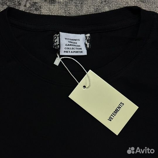 Футболка Vetements My name is SS23 Tee