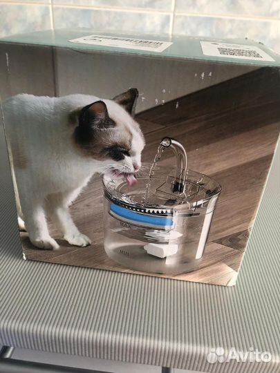 Поилка для кошек