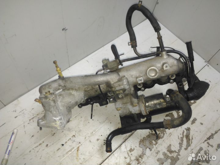 Впускной коллектор Hyundai Grand Starex 2.5 D4CB