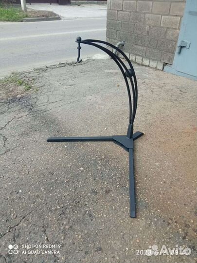 Тринога для казана