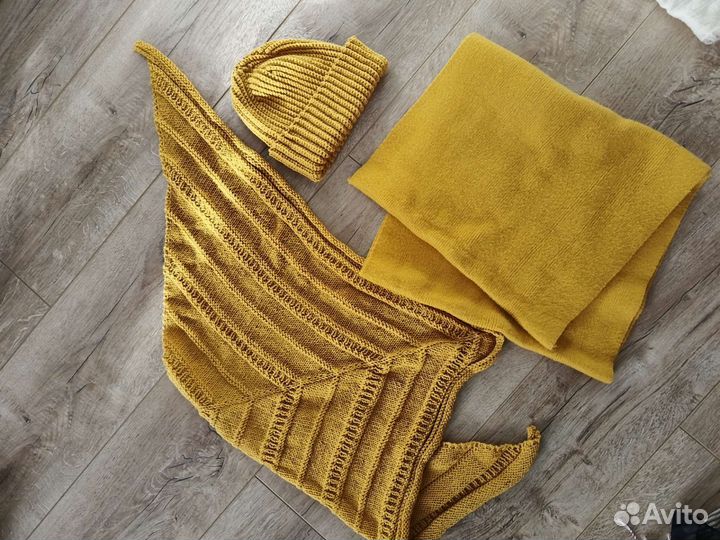 Шапка бактус снуд