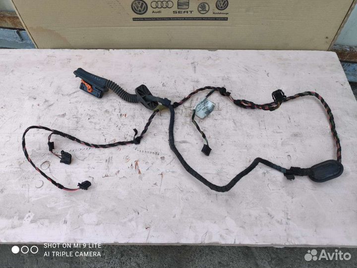 Проводка двери Skoda Octavia A7 1.6