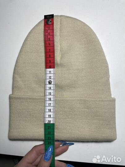 Шапка женская вязаная
