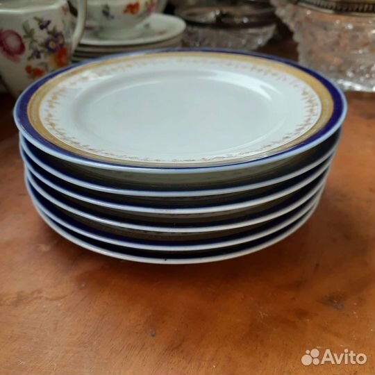 Антикварные тарелки Кузнецов