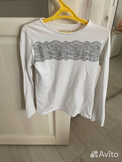 Блузки школьные фирменные пакетом на девочку р 128