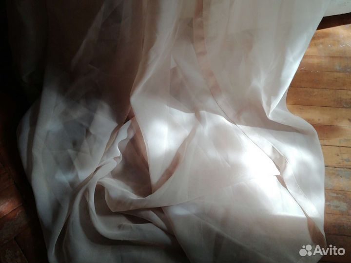 Бежевые гардины 2шт