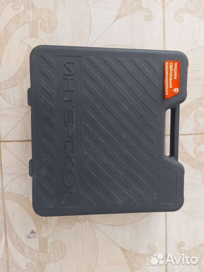 Продам шуруповерт Интерскол новый