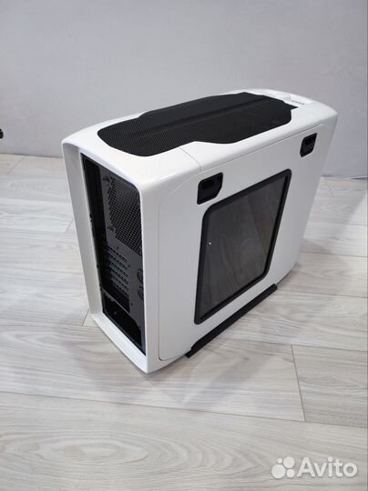 Корпус Corsair Graphite 600T