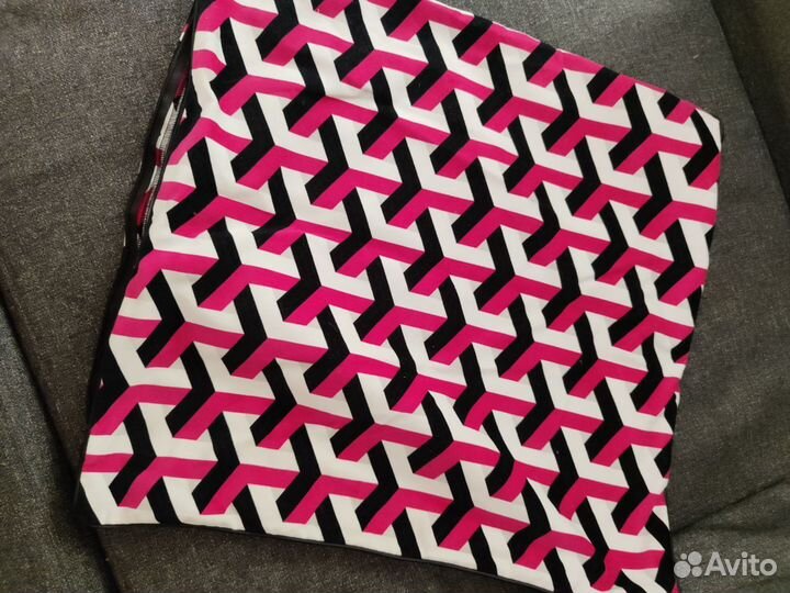 Декоративные наволочки на подушки Jonathan Adler