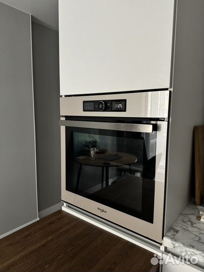Духовой шкаф whirlpool